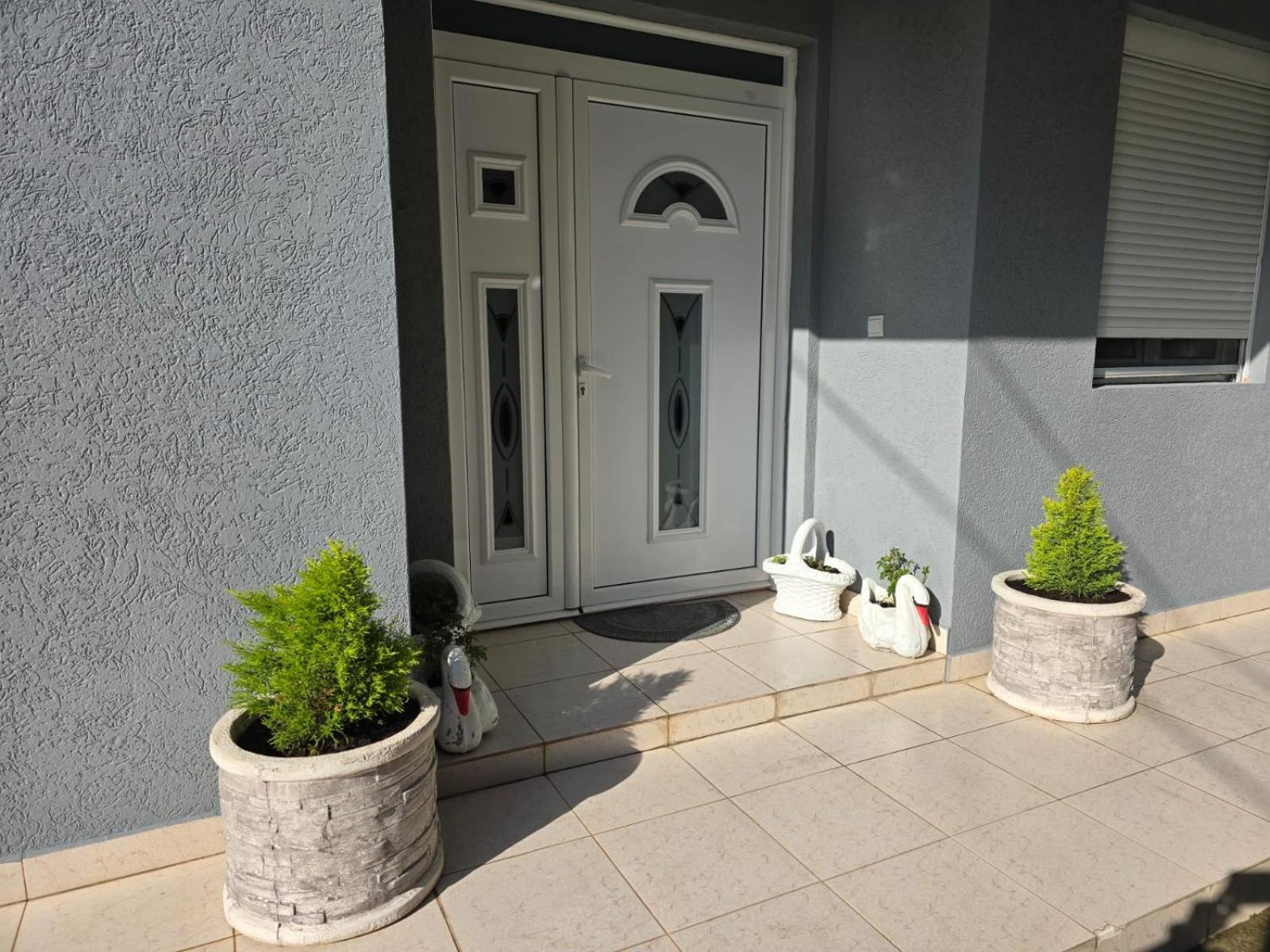 Family Apartment-Dilorena Bar Exterior foto